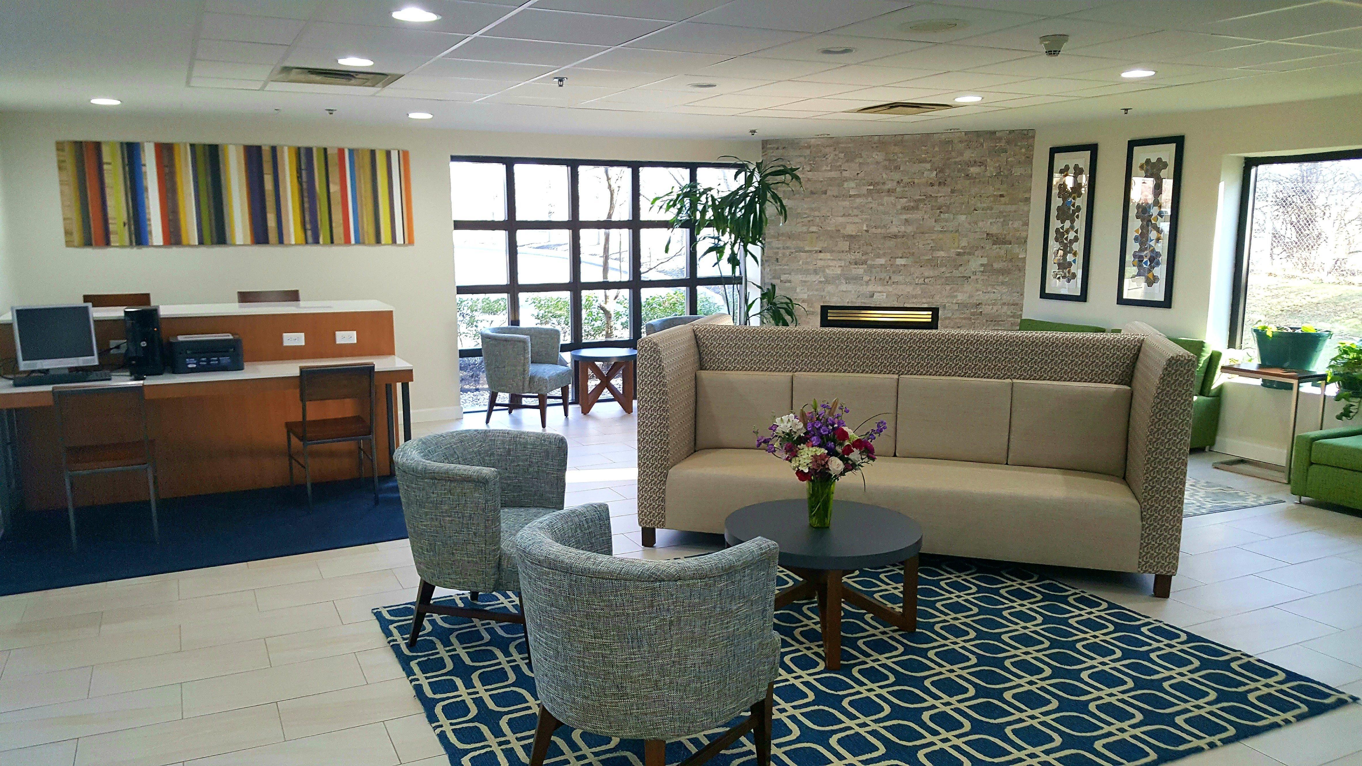 Holiday Inn Express Hotel & Suites Cincinnati Northeast-Milford By Ihg Exterior photo
